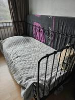 Zwart bed, Huis en Inrichting, Slaapkamer | Bedden, 90 cm, Eenpersoons, Metaal, Zo goed als nieuw