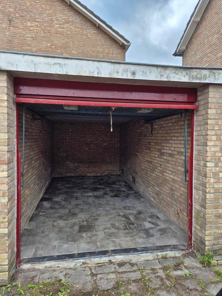 Garagebox in Paddepoel, Auto diversen, Autostallingen en Garages