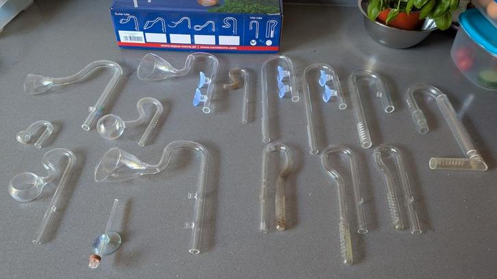 Filter uitlaat en toevoer  glass aquarium pipes tube, Dieren en Toebehoren, Vissen | Aquaria en Toebehoren, Zo goed als nieuw