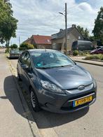 Ford Fiësta 1.25 60KW 5DR 2010 Grijs, Auto's, Voorwielaandrijving, Euro 5, 600 kg, 1242 cc