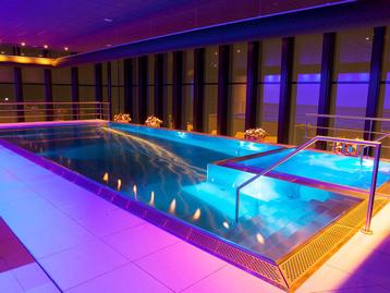 *GRATIS DAG ENTREE* BLUE WELLNESS SAUNA beschikbaar voor biedingen