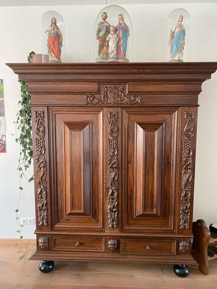 Antieke Servieskast met Houtsnijwerk, Antiek en Kunst, Antiek | Meubels | Kasten, Ophalen