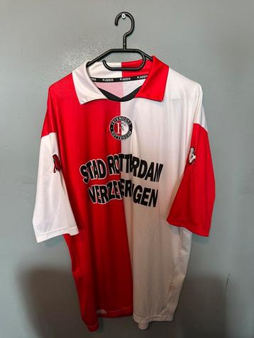 Feyenoord voetbal shirt uit 2001/02 UEFA Cup beschikbaar voor biedingen