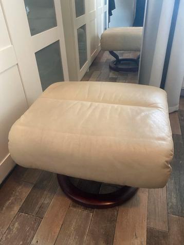 Stressless Voetenbank / Poef beschikbaar voor biedingen