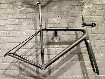 ACTIE! Specialized S-Works Aethos frameset 56cm beschikbaar voor biedingen