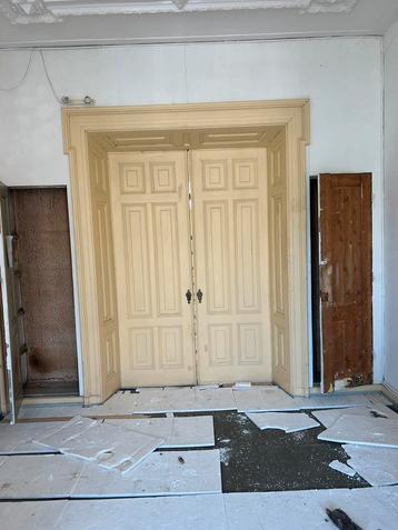 Mooie statige kamer en suite schuifdeuren met ombouw  beschikbaar voor biedingen