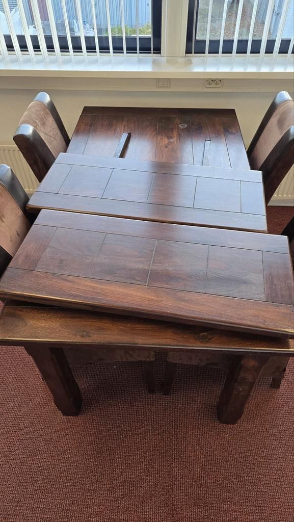 Koloniale eettafel, stoelen, dressoir (afhalen Vlaardingen), Antiek en Kunst, Antiek | Meubels | Tafels, Ophalen