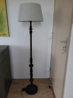 Staande lampenvoet, Huis en Inrichting, Lampen | Vloerlampen, Ophalen of Verzenden, Zo goed als nieuw, Hout, 150 tot 200 cm