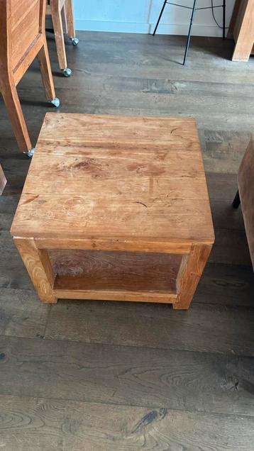 Teakhouten Salontafel - 55x55 cm beschikbaar voor biedingen
