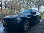 BMW 3-Serie 2.0 I 318i 2009 Zwart, Auto's, 65 €/maand, Achterwielaandrijving, Zwart, Leder en Stof
