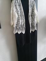 Dames kanten jasje (hesje)€4. 50euro, Ophalen, Gedragen, Maat 38/40 (M), Beige