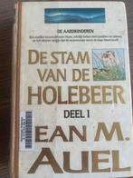 De Stam van de Holebeer - Jean M. Auel, Ophalen of Verzenden, Gelezen, Nederland