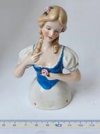 Halfdoll dame met staartjes en roze bloem, Antiek en Kunst, Ophalen of Verzenden