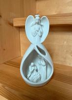 Engel met kerststal van poselein, Diversen, Kerst, Ophalen of Verzenden, Zo goed als nieuw