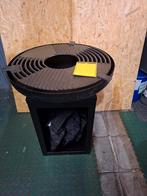 BBQ Vuurschaal met Gietijzeren Bakplaat - Houtgestookt, Ophalen, Nieuw, Red fire, Met accessoires