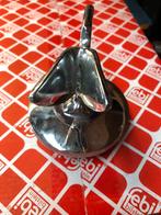 Bentley Hood ornament, Ophalen