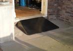 Drempelhulp 100 mm dik, rubber, voor rolstoel, rollator., Ophalen, Zo goed als nieuw