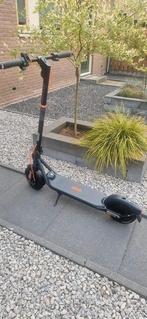 Ninebot f2pro zgan, Fietsen en Brommers, Steps, Ophalen, Zo goed als nieuw, Elektrische step (E-scooter)