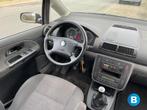 SEAT Alhambra 2.0 Reference | Airco | Cruise | 7 zits, Auto's, Seat, Te koop, Zilver of Grijs, Benzine, Alhambra