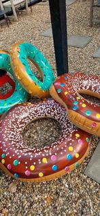 Straatversiering Donut, Ophalen of Verzenden, Zo goed als nieuw