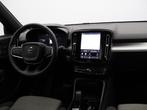 Volvo XC40 B4 197PK Plus Dark / All Season / Harman Kardon /, Auto's, Gebruikt, 4 cilinders, Origineel Nederlands, Bedrijf