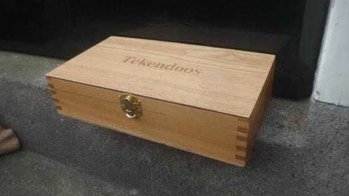 Luxe houten tekendoos zeer mooie kwaliteit pennenbak kistje, Hobby en Vrije tijd, Tekenen, Gebruikt, Overige typen, Ophalen of Verzenden