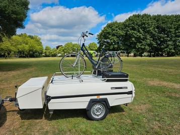Camplet Classic met disselbak, imperial en fietsendrager beschikbaar voor biedingen