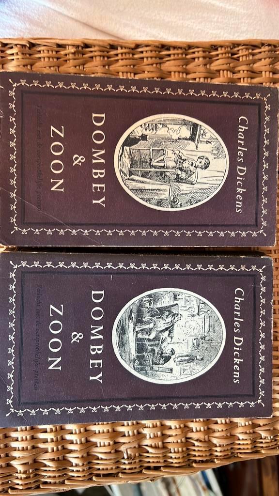 Oude uitgave Charles Dickens Dombey & Zoon deel I en II, Boeken, Historische romans, Zo goed als nieuw, Ophalen of Verzenden