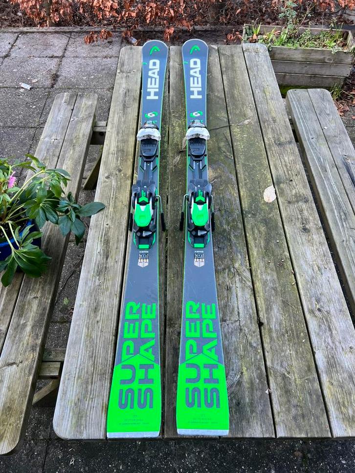 Mooie Head SuperShape i magnum 177, Sport en Fitness, Skiën en Langlaufen, Zo goed als nieuw, Ophalen