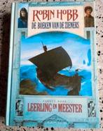 Robin Hobb - De Boeken van de Zieners: Leerling en Meester, Boeken, Ophalen of Verzenden, Zo goed als nieuw, Robin Hobb