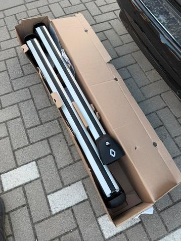 Dakdragers renault scenic 4 met langsdragers beschikbaar voor biedingen