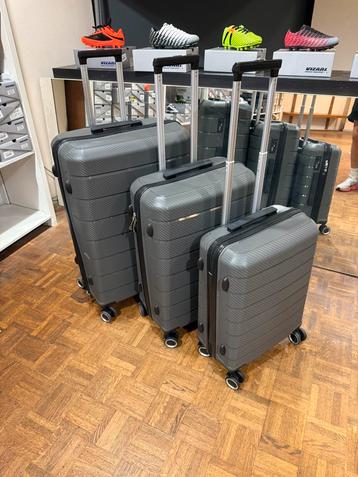 3 in 1 kofferset - Grijs - NIEUW beschikbaar voor biedingen