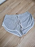 Grijs short (maat S), Kort, Ophalen of Verzenden, Maat 36 (S), Grijs