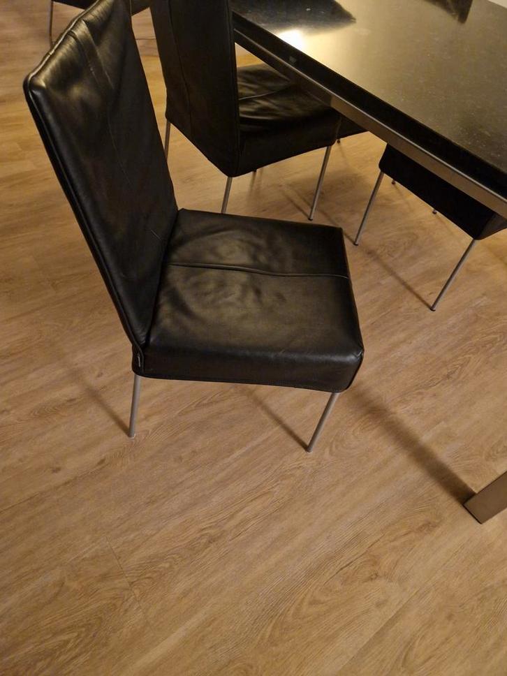 Mooie design stoelen van Montis, Huis en Inrichting, Stoelen, Zo goed als nieuw, Twee, Leer, Metaal, Zwart, Ophalen