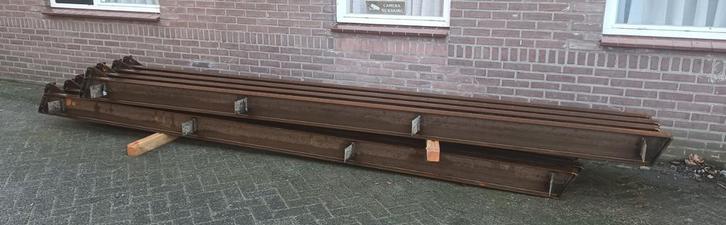 stalen spanten, 8 meter breed. 4 stuks., Doe-het-zelf en Verbouw, Metalen, Ophalen of Verzenden