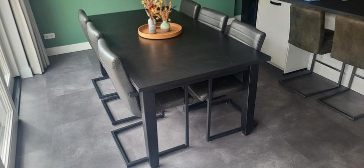 Uitschuifbare eettafel, Huis en Inrichting, Tafels | Eettafels, Gebruikt, 100 tot 150 cm, 200 cm of meer, Vijf personen of meer