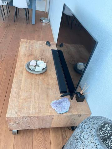 Eiken houten salontafel of TV meubel  - Zeer Goede Staat! beschikbaar voor biedingen