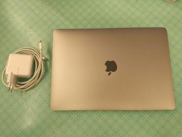 Macbook Air 2019 *I5* *16GB RAM* *256GB opslag* beschikbaar voor biedingen