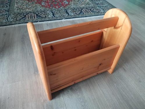 Krantenbak Tijdschriftenrek Grenen Tijdschriftenhouder, Huis en Inrichting, Woonaccessoires | Krantenbakken en Lectuurbakken, Gebruikt