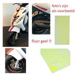 Stickerset Mercedes AMG Geel 14-Delig Piaggio Zip NIEUW, Motoren, Accessoires | Stickers, Ophalen of Verzenden, ., ., .