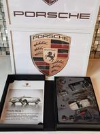 Nieuw porsche 356 model auto.

Met box 

Zie ook mijn ande, Ophalen of Verzenden, Nieuw, Auto, Overige merken