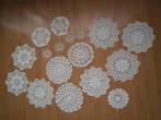 verschillende gehaakte kleedjes onderzetters, Ophalen of Verzenden, Gebruikt, Haken, Overige typen