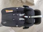Maxicosi baby autostoel + family fix 2 + 2 extra hoezen, Autogordel of Isofix, Gebruikt, Maxi-Cosi, Ophalen