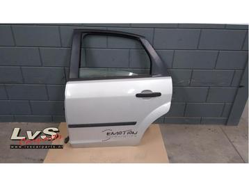 Portier 4Deurs links-achter van een Ford Focus (MOONDUST) beschikbaar voor biedingen