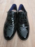 ZGN! Clarks damesschoenen gelakt zwart wide fit, maat 40, Ophalen of Verzenden, Zo goed als nieuw, Zwart, Sneakers of Gympen