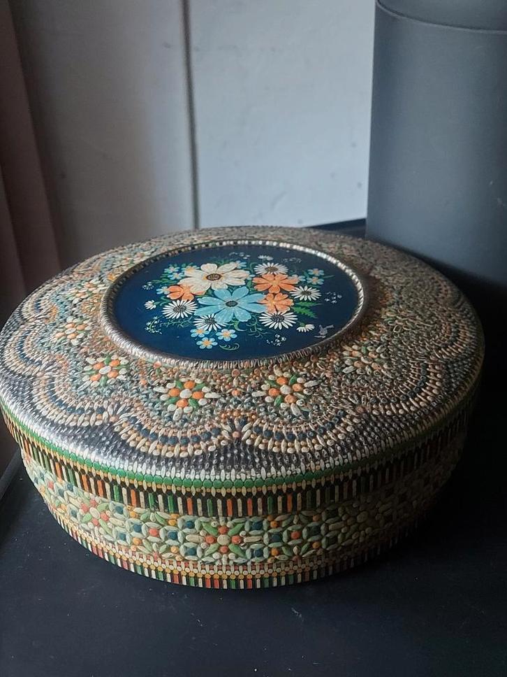 Mooi groot sleets Brocante mozaïek/kraaltjes trommel, Verzamelen, Blikken, Gebruikt, Overige, Ophalen of Verzenden