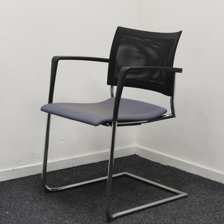 Casala, Fenix, Vergaderstoel, Grijs, Zwart, Kantinestoel, Huis en Inrichting, Stoelen, Gebruikt, Vijf, Zes of meer stoelen, Stof