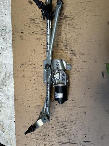 Ruitenwisser motor BMW 1 serie E87 beschikbaar voor biedingen