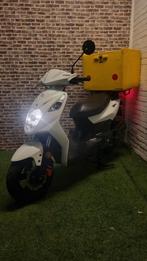 Zeer nette Sym X Pro bezorgscooter inclusief box 2016!, Fietsen en Brommers, Scooters | SYM, Gebruikt, Overige modellen, Ophalen of Verzenden