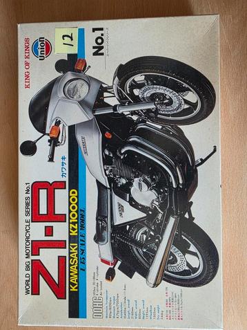 KAWASAKI KZ 1000 D MET EXTRA ONDERDELEN ZIE DE FOTO'S  beschikbaar voor biedingen